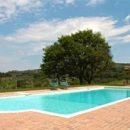 Casa Sandro A Podere Pascianella بيت للعطل كاستيلموتْسْيو