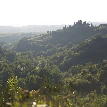 Casa Sandro A Podere Pascianella * كاستيلموتْسْيو